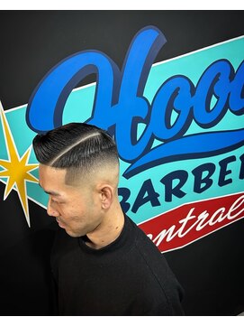 フッドバーバーセントラル(HOOD BARBER CENTRAL) スキンフェード ハードパートスタイル