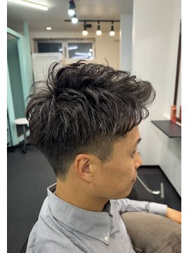 レリンク バイ コッミナム(LeLink by COMiNUM) メンズパーマ