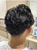 ワイルドアップバングスキンフェードアイロンパーマ爽やか