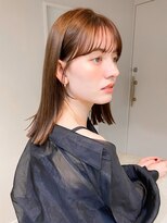 レイヤーカットシースルーバング大人ボブふんわりミディアム
