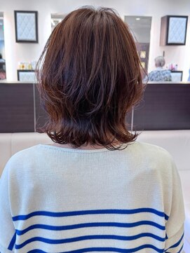 ヴィサージュ ギンザ VISAGE GINZA 柔らかいミディアムレイヤー