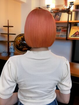 ヤド 原宿(YADO) オレンジ/ボブ/ハイトーン