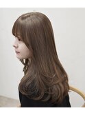 うる艶柔らかブラウンベージュ
