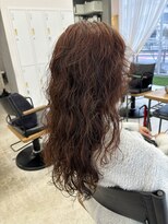 テラス トヨタ(Telasu Toyota)&nbsp;ロングのクセ毛風ゆるウェーブパーマとオレンジベージュ◎