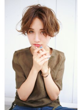 ネオリーブウリ 二子玉川店(Neolive uri) 【二子玉川 neolive uri  】大人かわいい小顔ショートボブひし形