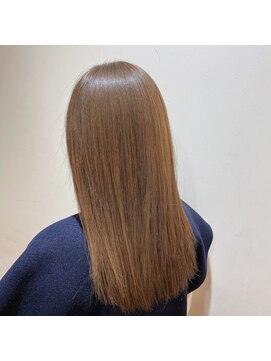 美容室 アイディー i-dee ミルクティーベージュ