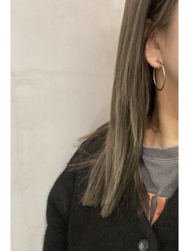 ニール 名古屋 伏見 丸の内(NEELU) 【Neelu】ブリーチで作る、オリーブグレージュ