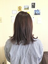 フープ(hoop) ピンクブラウン系切りっぱなしボブ、ミックスアイロン仕上げ