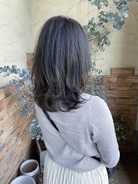 シー 岡崎(,SHE) 大人ガーリー/チョコレート/モード/プリカール/岡崎/東岡崎