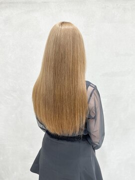 ウシワカマルエムティードット 富士宮店(USHIWAKAMARU MT.) ミルクティーベージュ