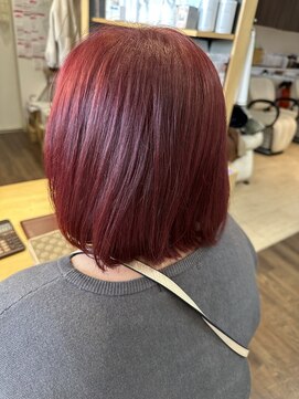 ケイズプラスカラン(HAIR AND MAKEUP K's PLUS calin) 艶チェリーレッド