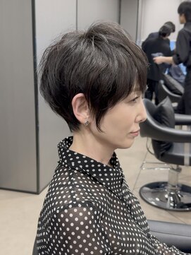 ハルキ ミナト ジャパン オオサカ(HARUKI MINATO japan OSAKA) 40代50代60代白髪マッシュショートボブ大人美人くびれ髪質改善