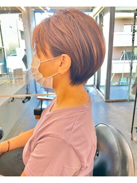 エレノア 藤沢(Eleanor) 【ハイライト×ショートボブ】大人の抜け感 [藤沢/藤沢駅]