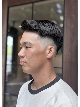 バーバーショップテト(barber shop tete) 7：3ミドルフェード