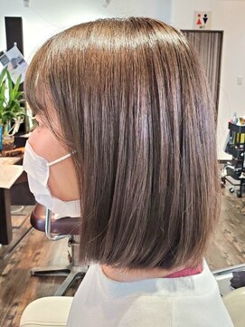 トゥルートラスト アン 下石田店(True Trust un) ハニーベージュ丸みボブ×ハイトーンミルクティーベージュ透明感