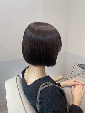 エレノア 枚方(Eleanor) 丸みボブ/モカブラウン☆ SHIZUKU