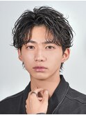 波巻きパーマメンズマッシュセンターパートスパイラルパーマ韓国
