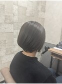 ショートボブ