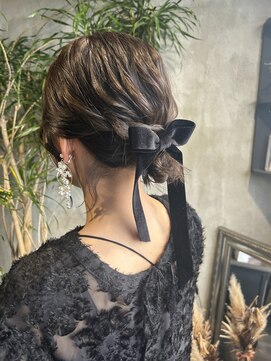 トイロ(hair design Toiro) ゆるふわシニヨン