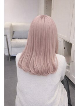 melt.tokyo【メルトトウキョウ】【4月中旬NEW OPEN(予定)】 インナーカラー/トリートメント/デザインカラー/ペールピンク