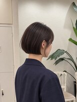 フラウ チャームマーチ(hulau Charm/MARCH) ぷつっとコンパクトなミニボブ