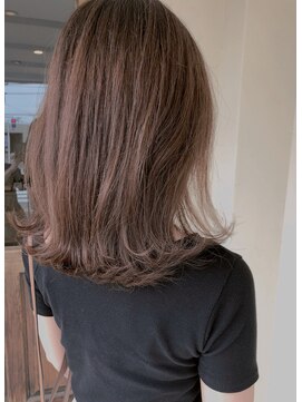 フランジェッタヘアー(Frangetta hair) 初夏の透け透けモカベージュ
