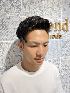 ロンド ストラーダ 心斎橋(Lond strada) 【津賀　涼】大人カッコいい束感外国人風アップバングショート☆