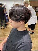 前下がりマッシュ×センターパート スパイラルパーマ
