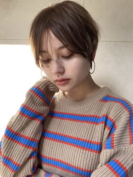 サーカス バイ ビュートリアム 青山(CIRCUS by BEAUTRIUM) 30代　40代　ショートヘア　ショートカット　小顔　青山　表参道