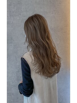 シエン(CIEN) カーキベージュ＋ハイライト