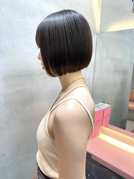 ロンドポレール 北千住(Lond polaire) ぱつっとボブ×地毛風縮毛矯正