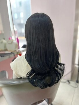 ユーフォリア エヌ 池袋サンシャイン通り店(Euphoria +n) 就活カラーに♪透明感ブルーブラック