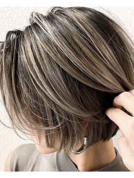 バビロン ゴート(Babylon GOAT) レイヤーボブ