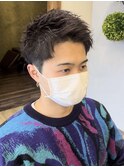 今の時代はこのスタイル！！スパイキーショート