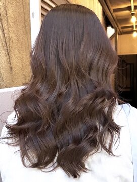 チョビー(Chobii) 表参道 コテ巻き風パーマ フェミニンロング 似合わせカット