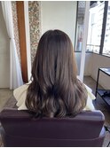 透明感抜群オリーブベージュ