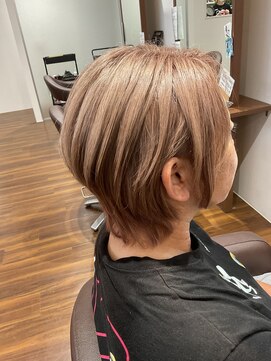 アミカ シーモール店(Amica) ショートウルフ