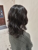 シキオリ(SHIKIORI)&nbsp;《髪質改善パーマエステ》モードヘア^._.^