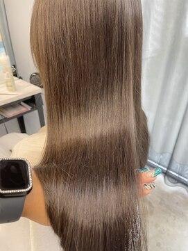 フォンズ(FONS) 透明感グレージュカラー/艶カラー/明るめカラー/表参道/学割