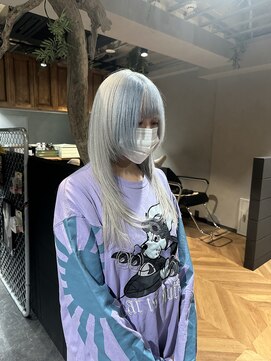 ホワイトシルバー/デザインペールブルー