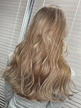 アルカナ 明治神宮前原宿(ARCANA) デザインカラーハイライトカラーケアブリーチダブルカラー渋谷