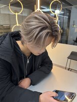 ラ キング(LA KING)&nbsp;刈り上げセンターパート/波巻きツイストスパイラル/名古屋栄