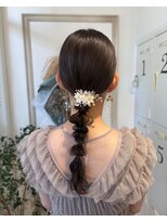 メルク ユニ(merc.uni) 結婚式やお呼ばれに人気タイト編みおろしヘア◎0314