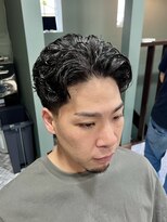 スタンドバーバー 柏(STAND BARBER)&nbsp;刈り上げセンターパート/波巻きツイストスパイラル/柏/柏駅