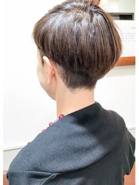 クアトログランシュ ひたちなか店(QUATRO×GranCieux) ミセス透け感マッシュショート★QUATRO★