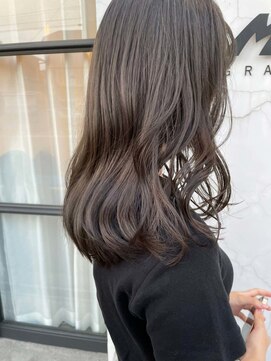 マッシュ グランバーズ 布施(MASHU GRANDVASE) mono greige