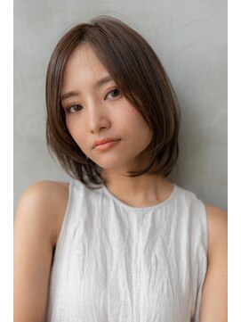 ドットハリス(.Hallis) 大人かわいい/小顔/ミディアムレイヤー/20代30代40代