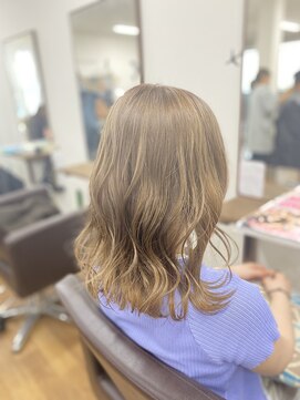 トリント 蘇我(TRINT) ミルクティーベージュ（ブリーチ）