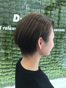 ディーボーイ 健軍店(D-BOY) 軽やかショート