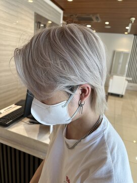 トレース 半田店(TRACE) ホワイトベージュ